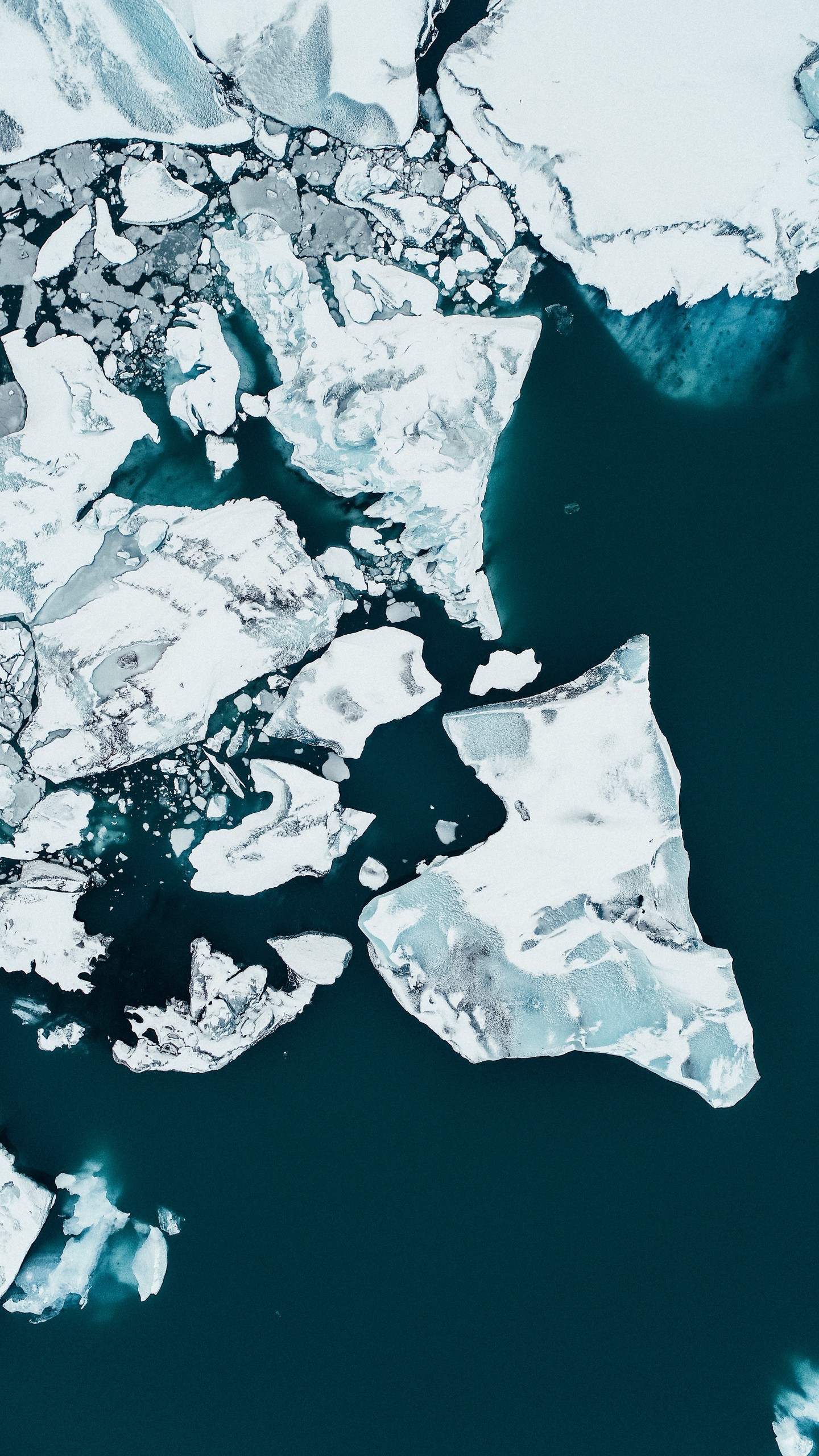 Обои лед, льдины, айсберг, ледник, вид сверху на телефон скачать бесплатно